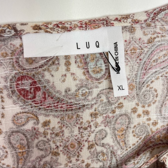 Stitch Fix l LUQ Boho Paisley Print Top, XL - Picture 6 of 10
